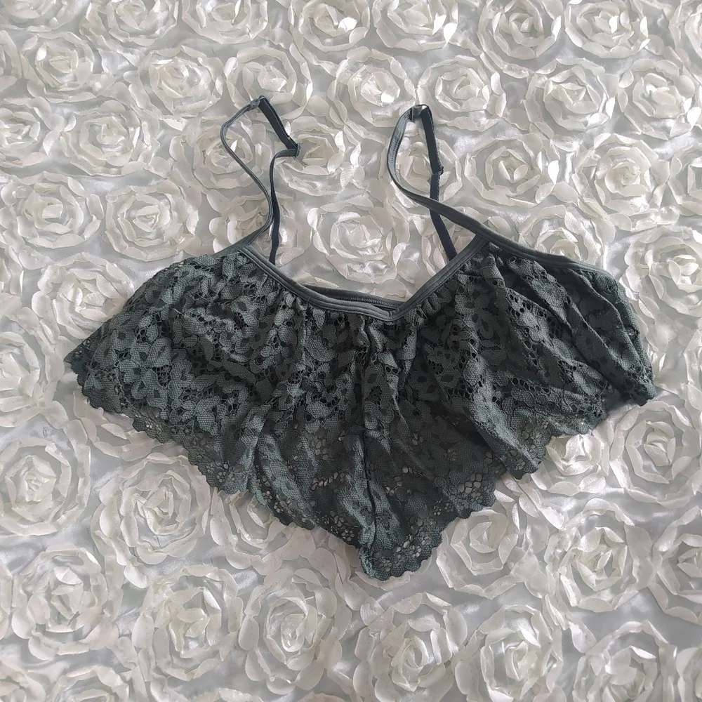 Victoria's secret bandeau flutter bralette top - Picture 5 of 10